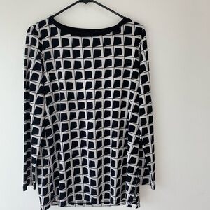 Susan Graver long sleeve tunic, liquid knits